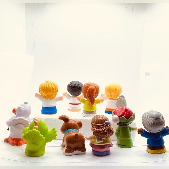 Fisher-price Little People Set of 10 Characters. Variety Assortment - Picture 2 of 3